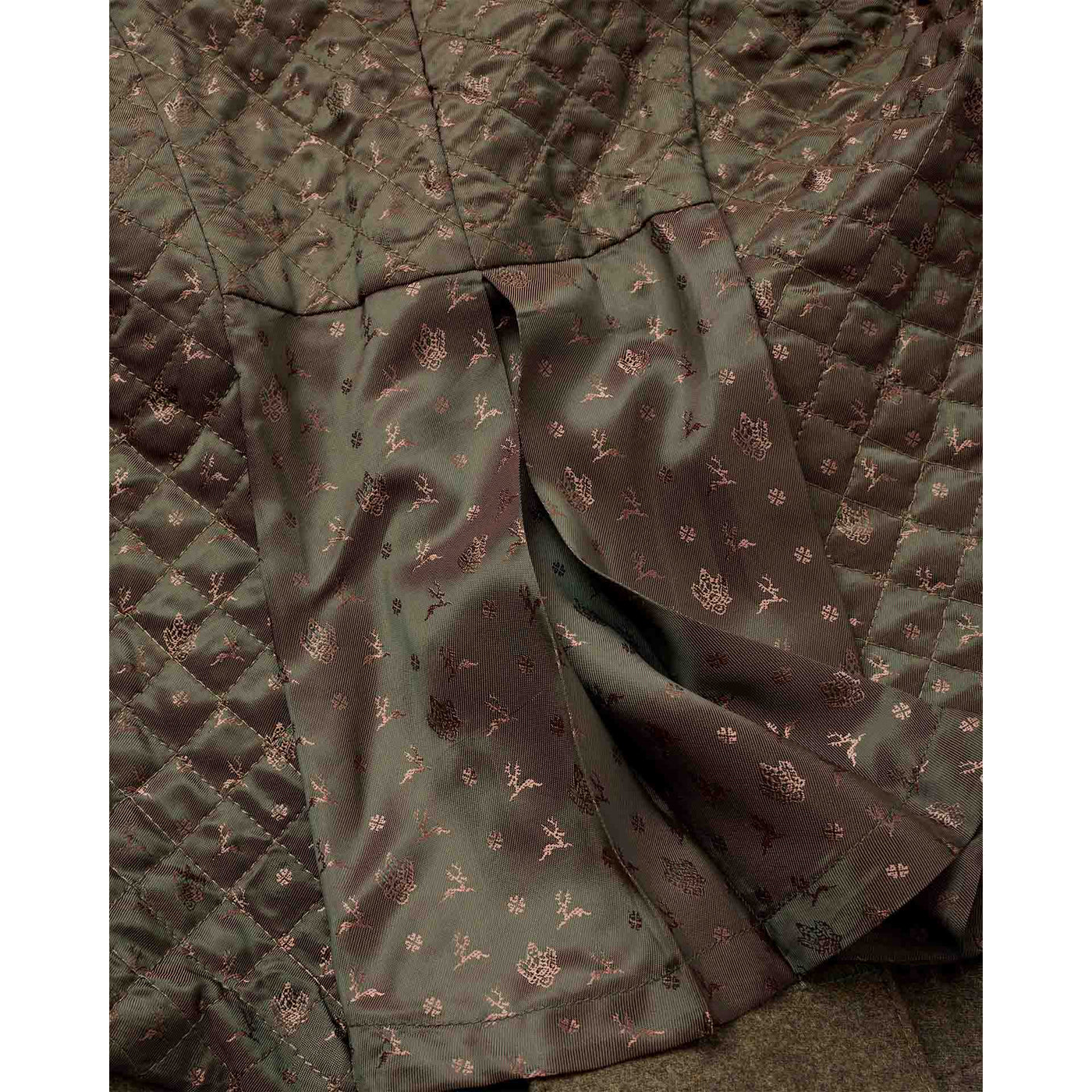 Women's Waidegg Lamb Velour Gilet – Earth